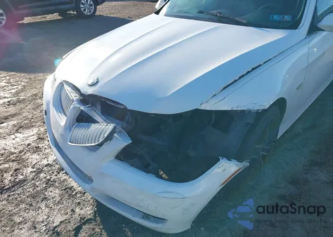 2006 BMW 330I из США, поврежденный, VIN WBAVB33566KR75024